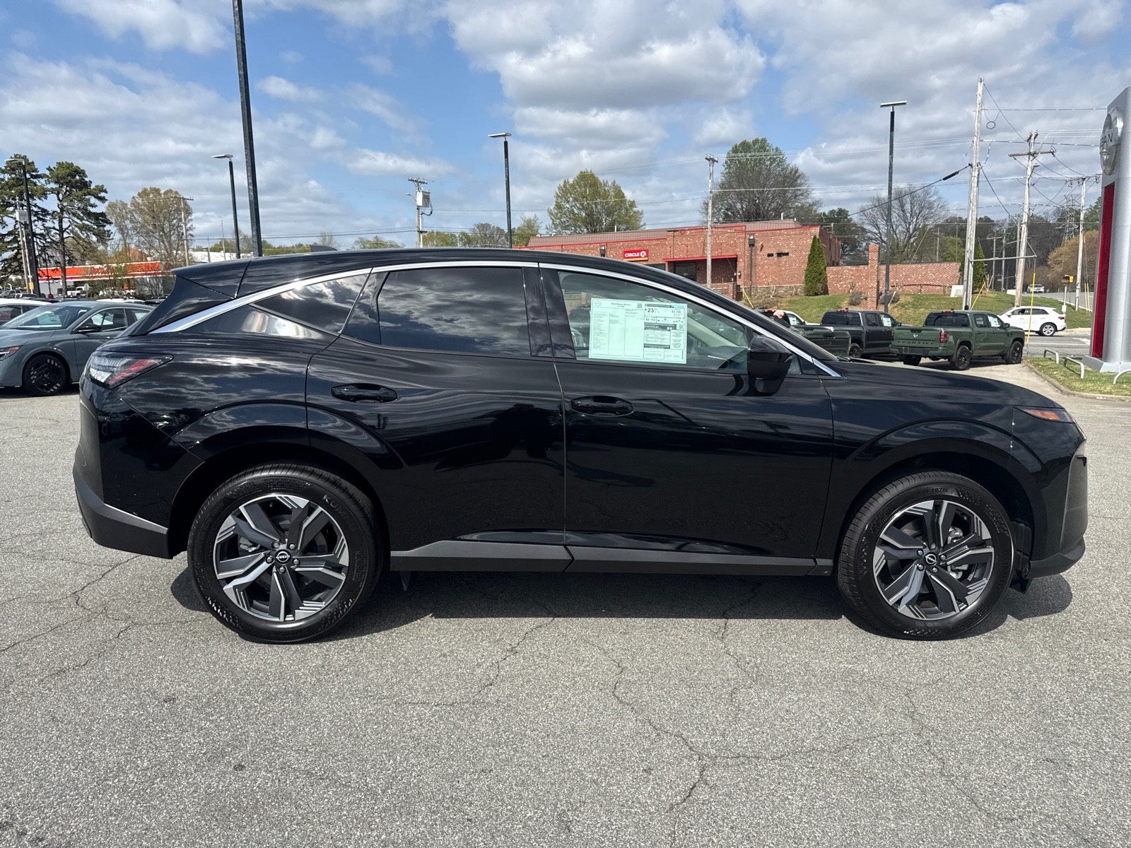 2026 Nissan Murano SV