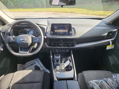 2027 Nissan Rogue SV