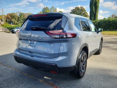 2027 Nissan Rogue SV
