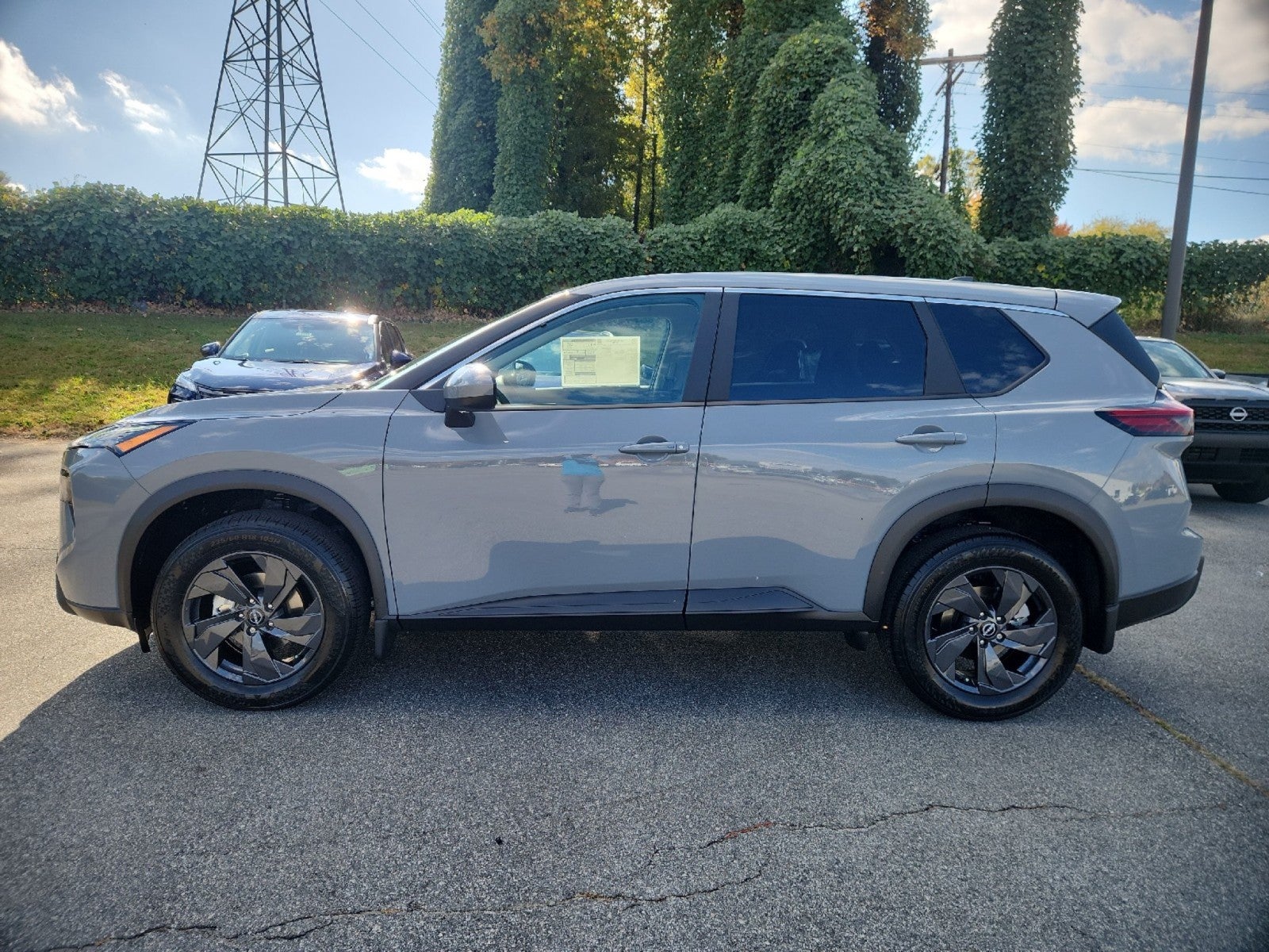 2027 Nissan Rogue SV