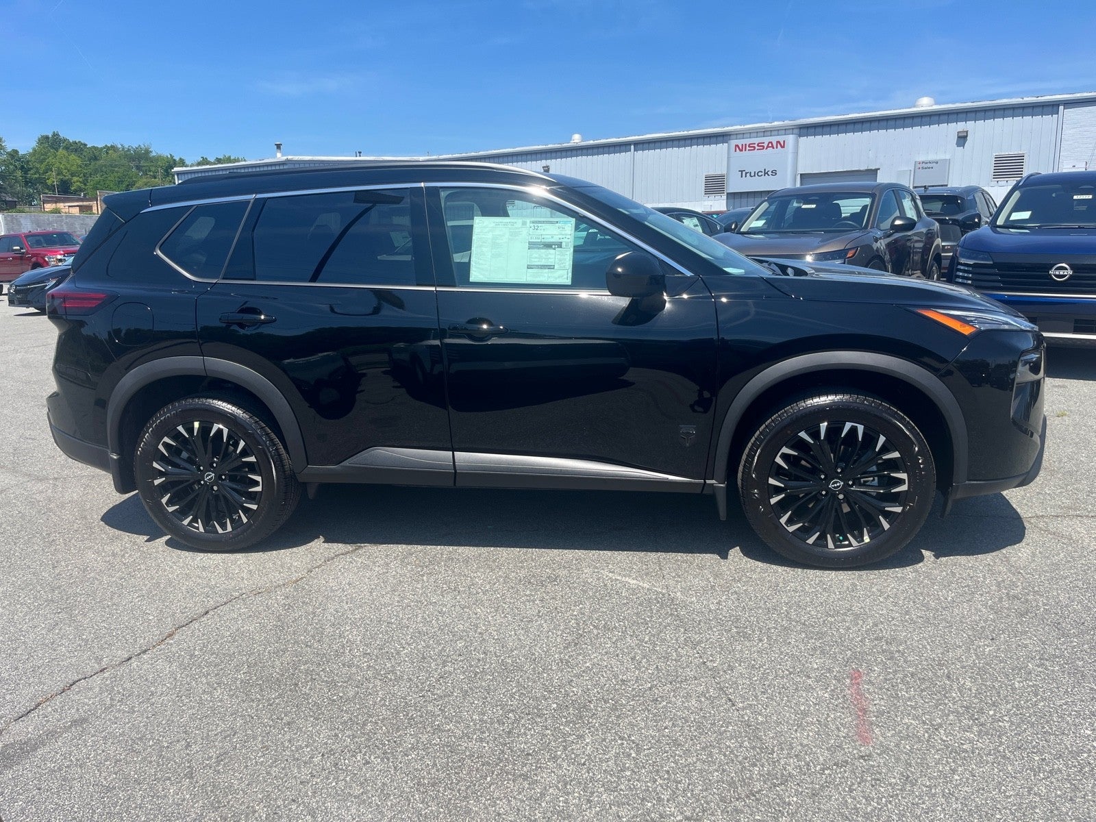 2026 Nissan Rogue Dark Armor™