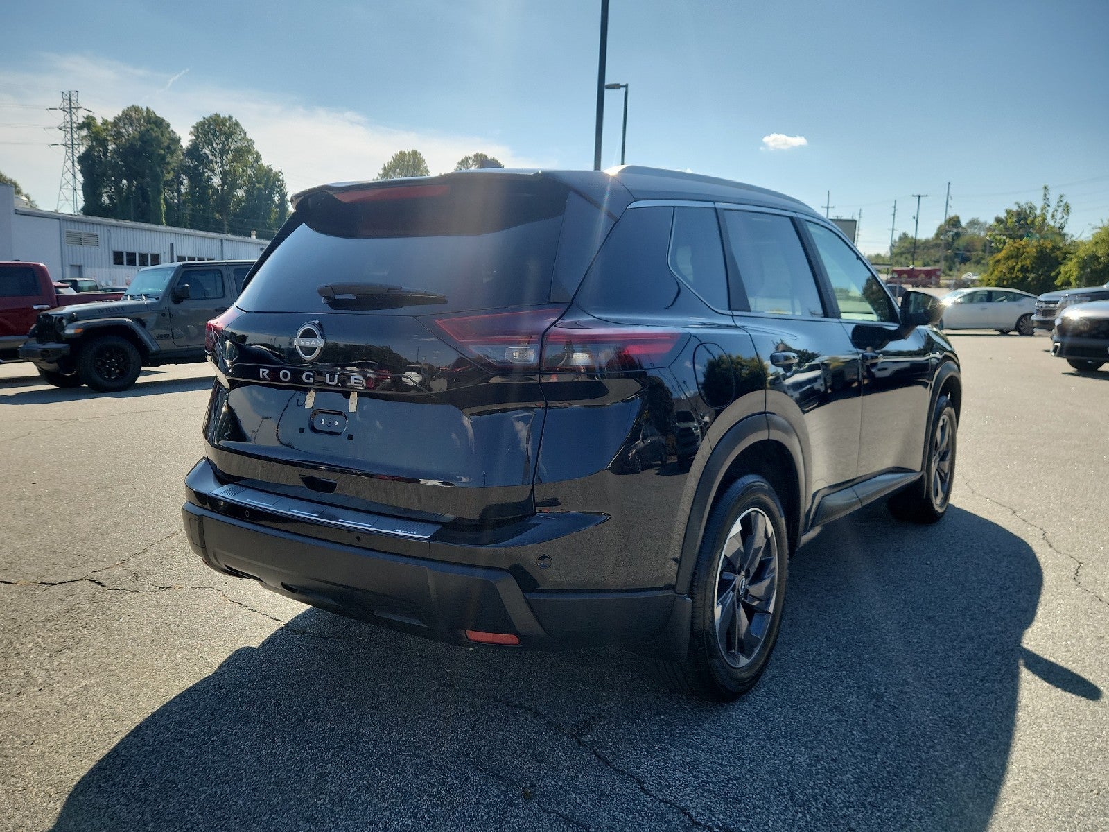 2025 Nissan Rogue SV