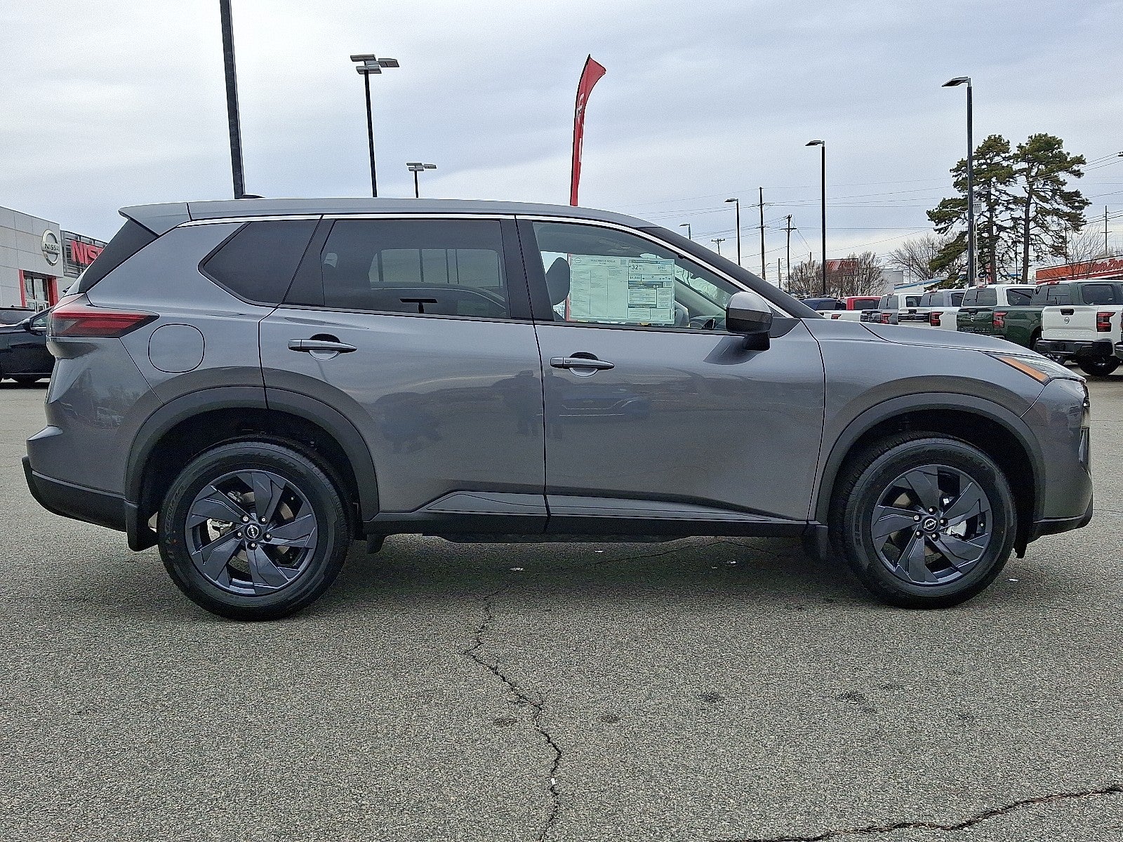 2026 Nissan Rogue SV