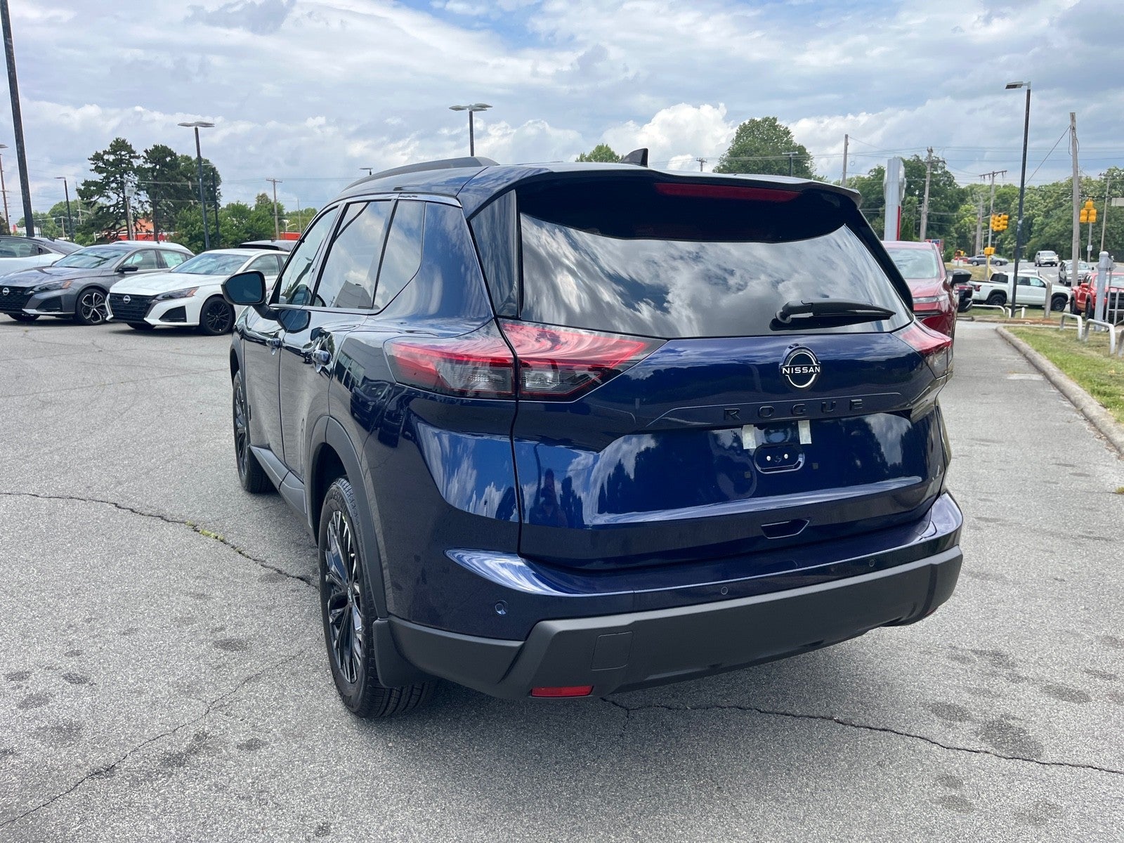 2026 Nissan Rogue Dark Armor™