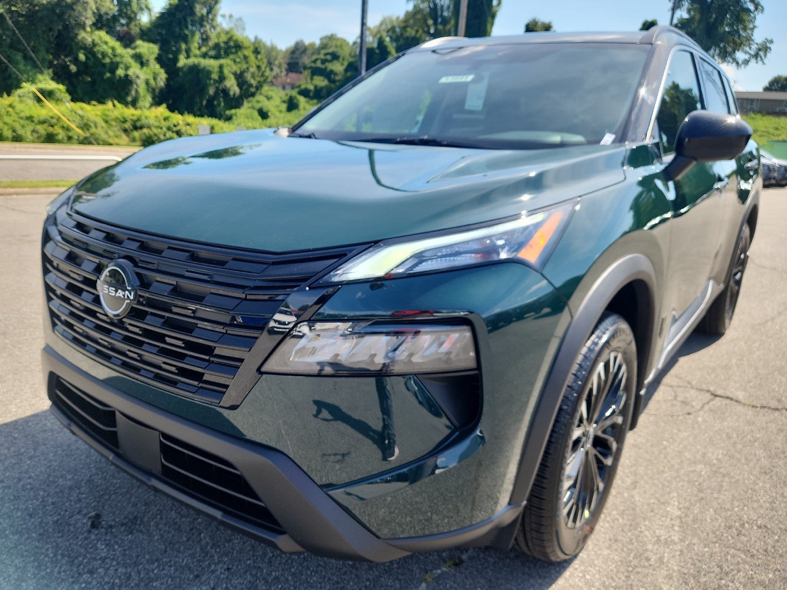 2026 Nissan Rogue Dark Armor™