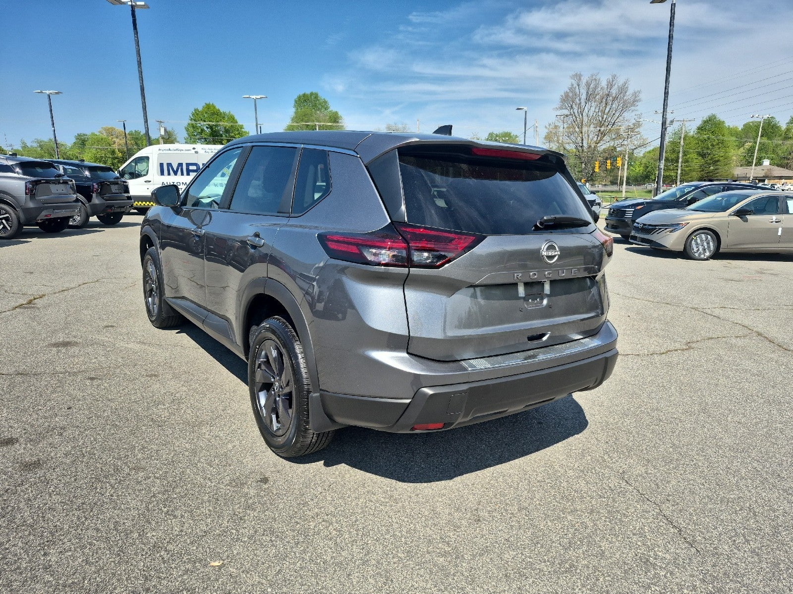 2026 Nissan Rogue SV
