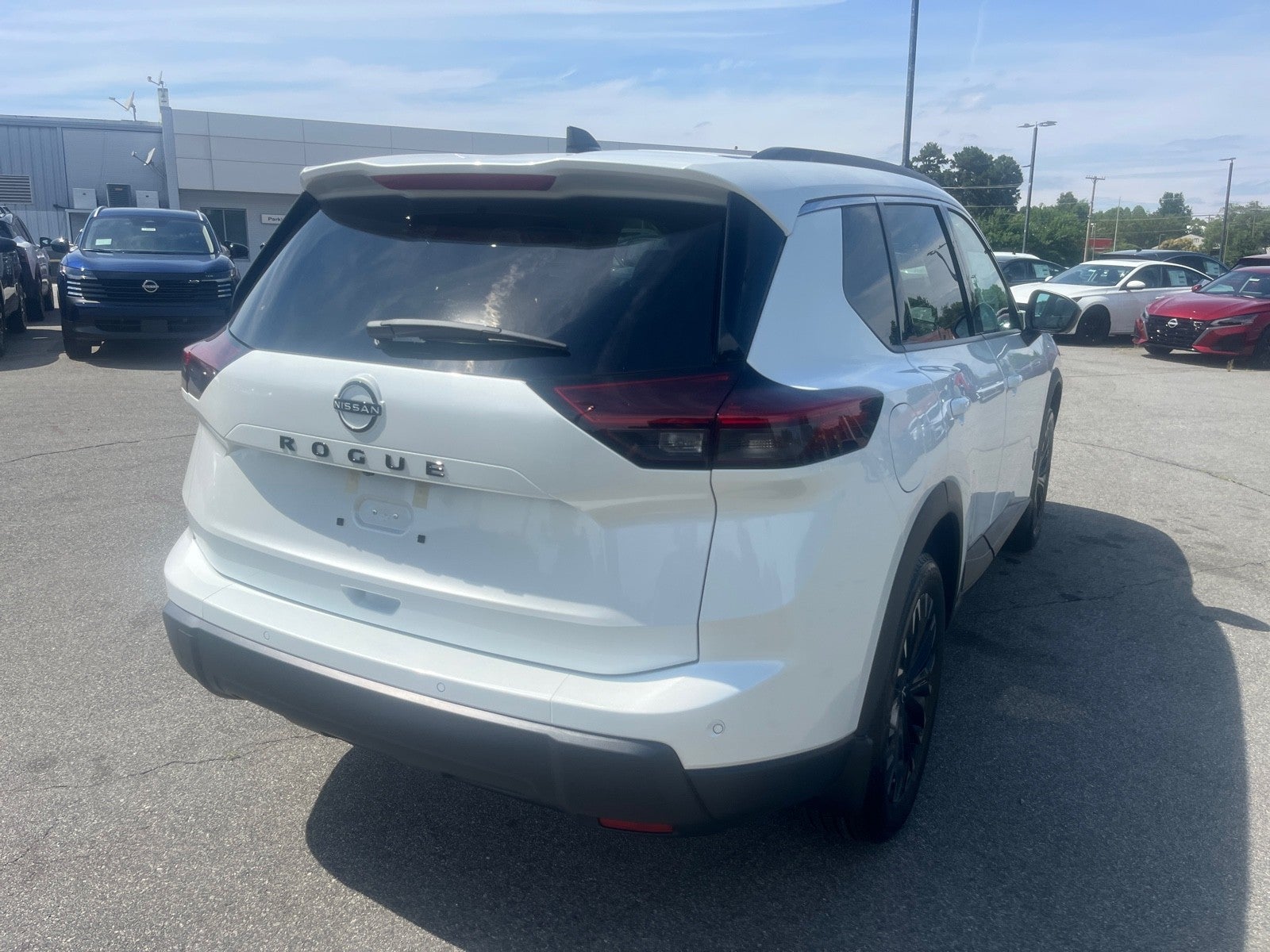 2026 Nissan Rogue Dark Armor™