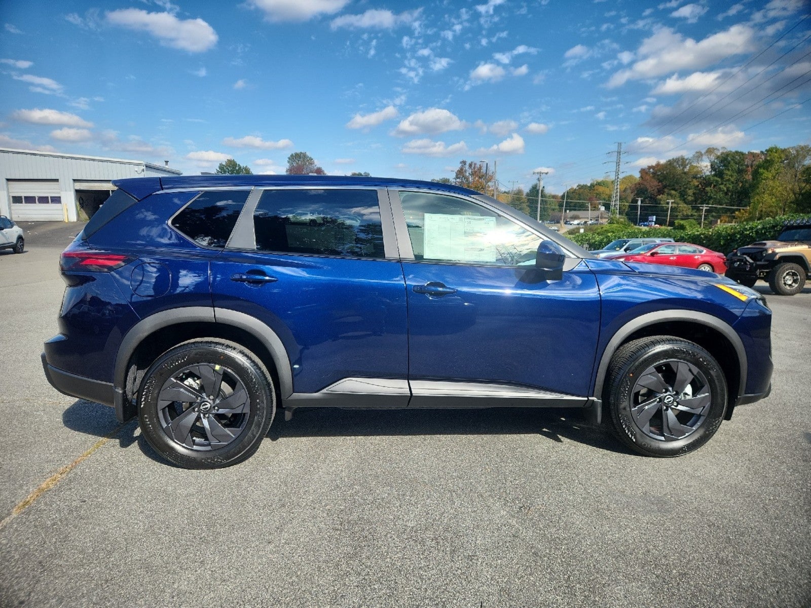 2027 Nissan Rogue SV