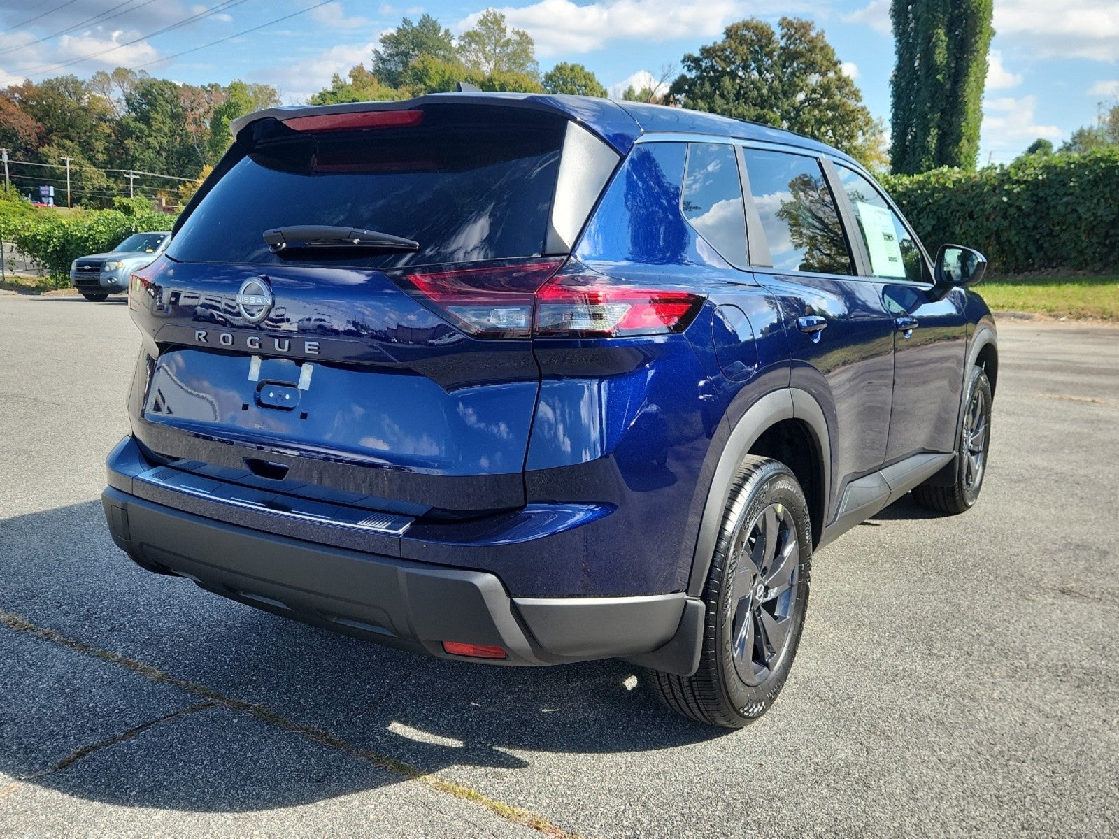 2027 Nissan Rogue SV