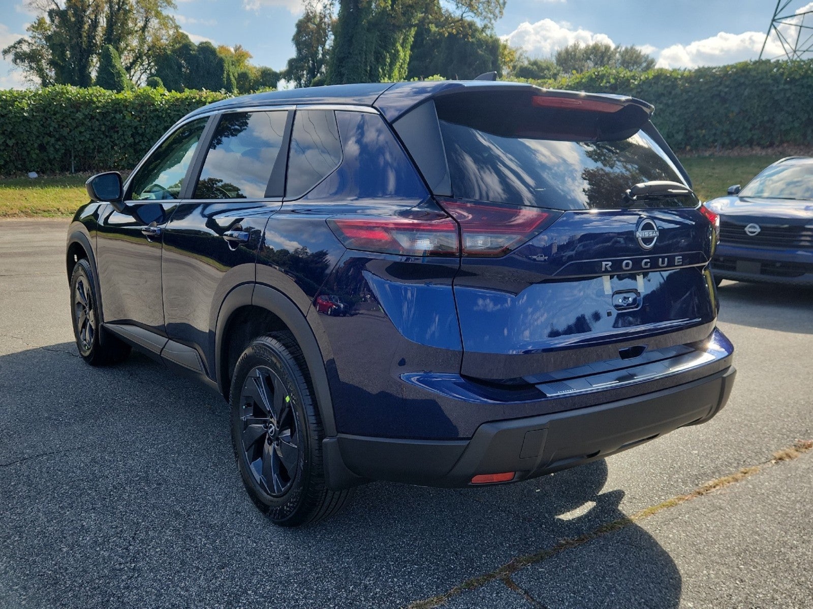 2027 Nissan Rogue SV
