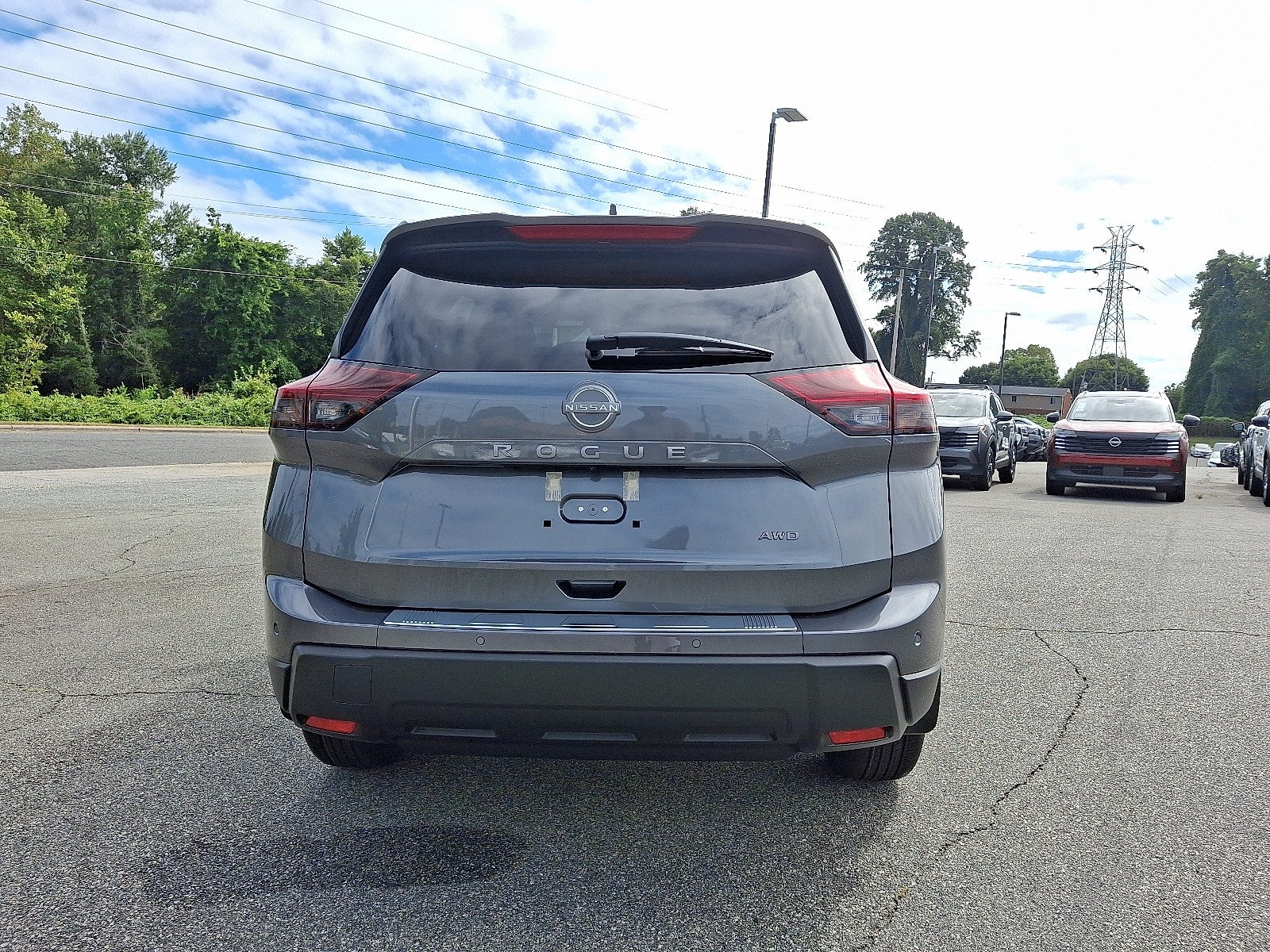 2026 Nissan Rogue SV