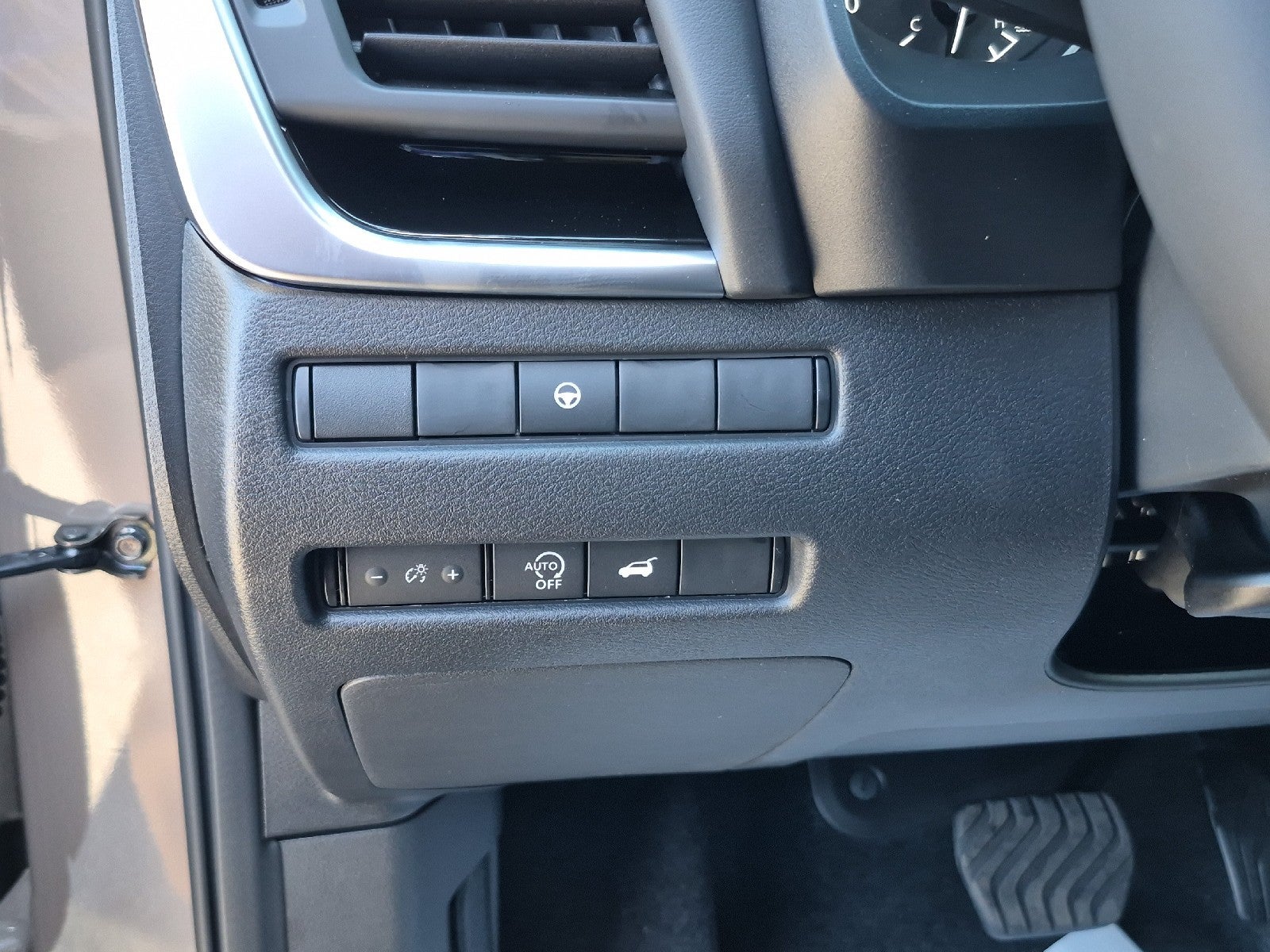 2026 Nissan Rogue Rock Creek®