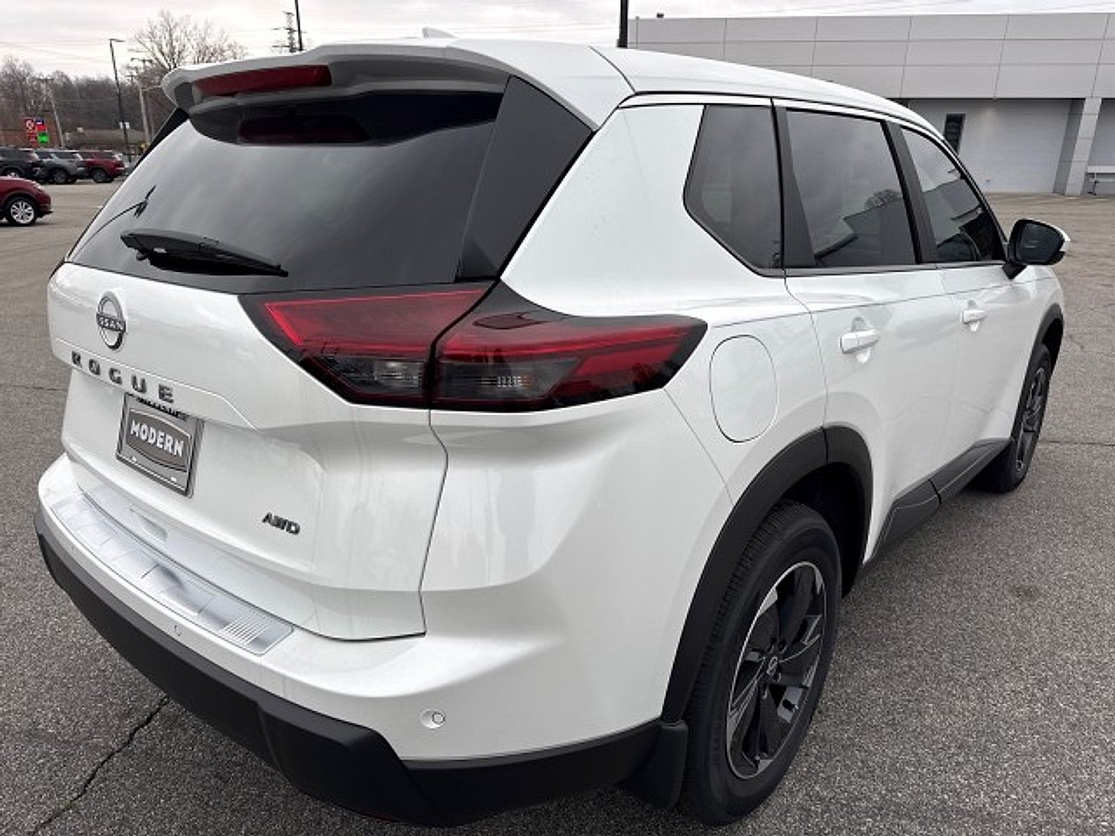 2026 Nissan Rogue SV