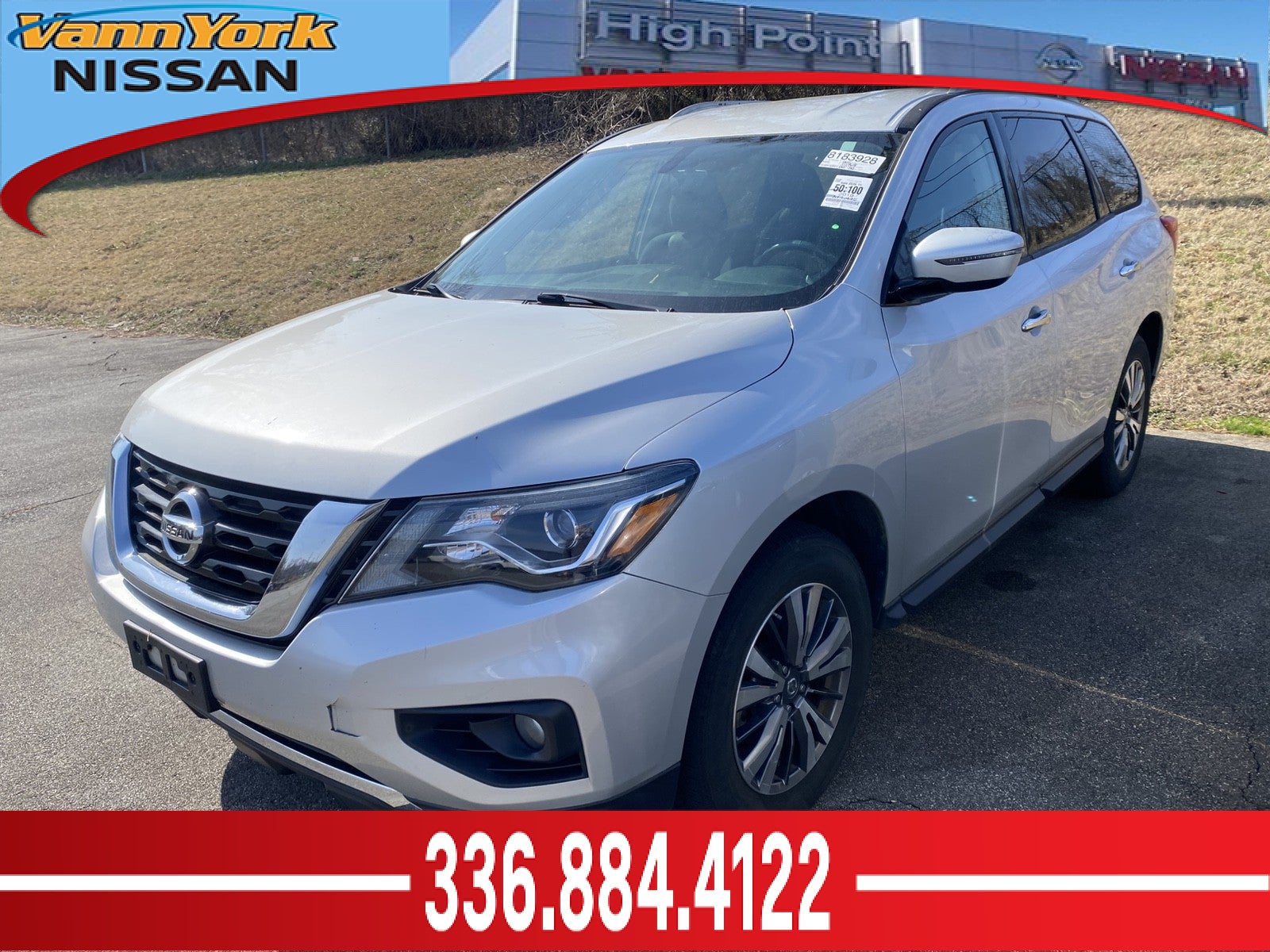 2019 Nissan Pathfinder SV