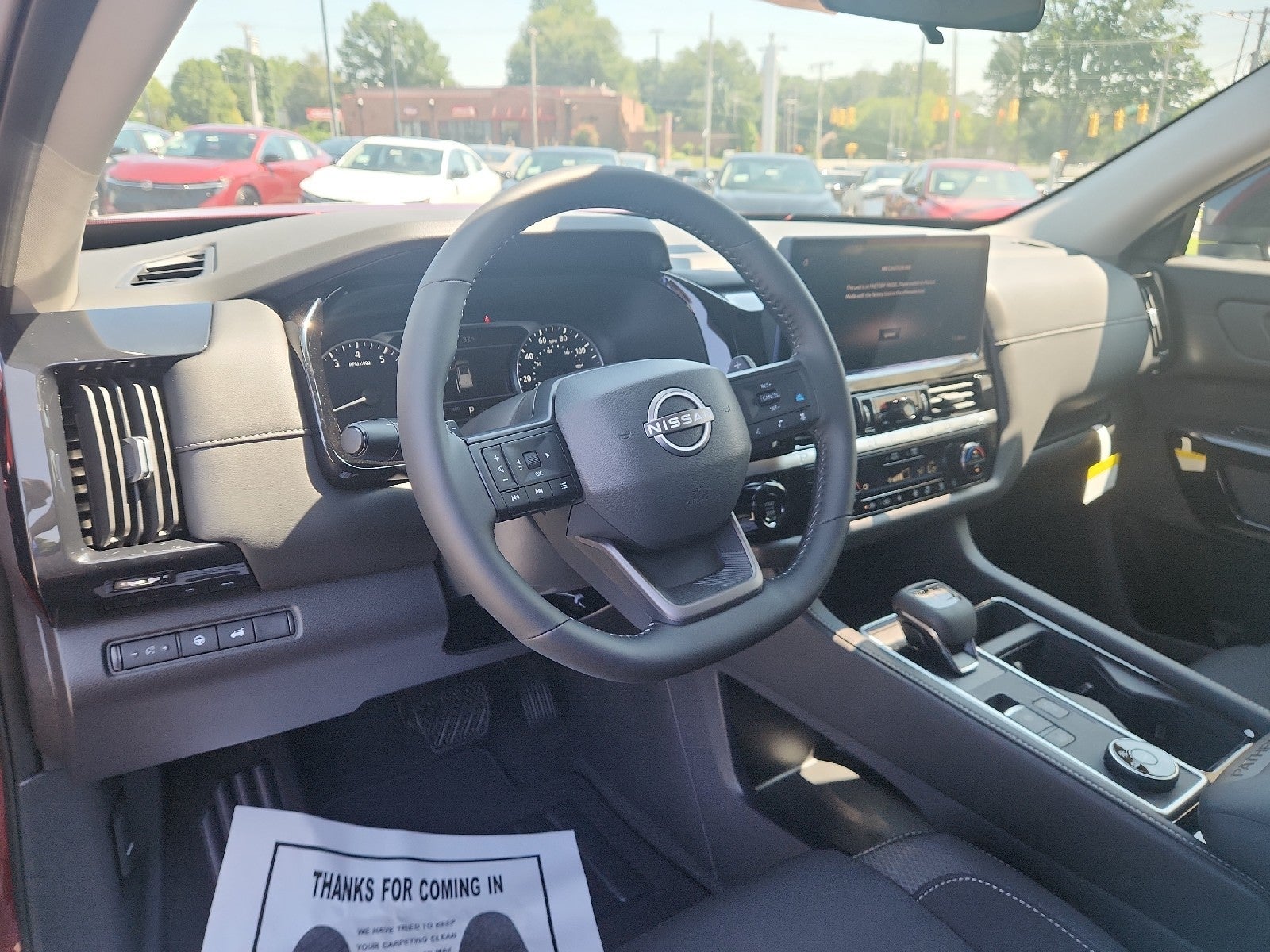 2026 Nissan Pathfinder SV