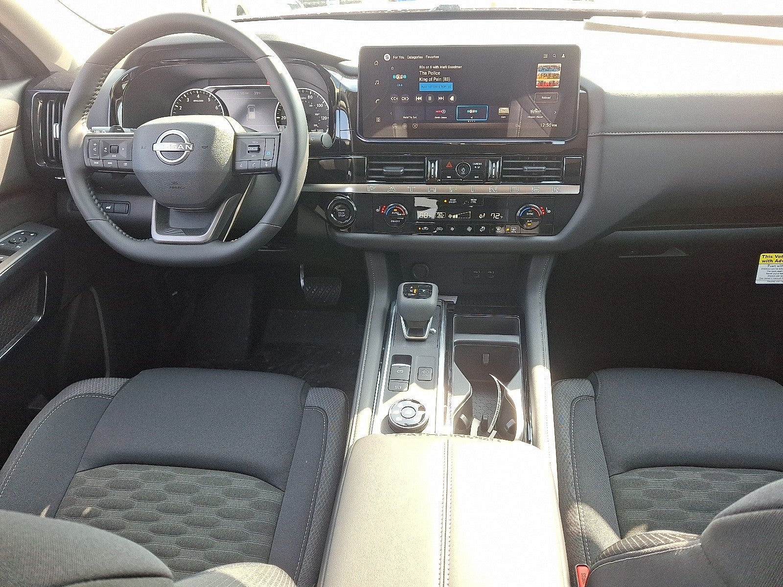 2026 Nissan Pathfinder SV