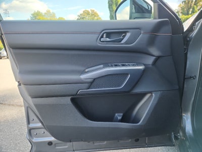 2026 Nissan Pathfinder Rock Creek®