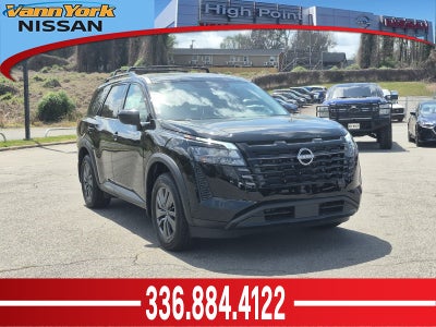 2026 Nissan Pathfinder SV