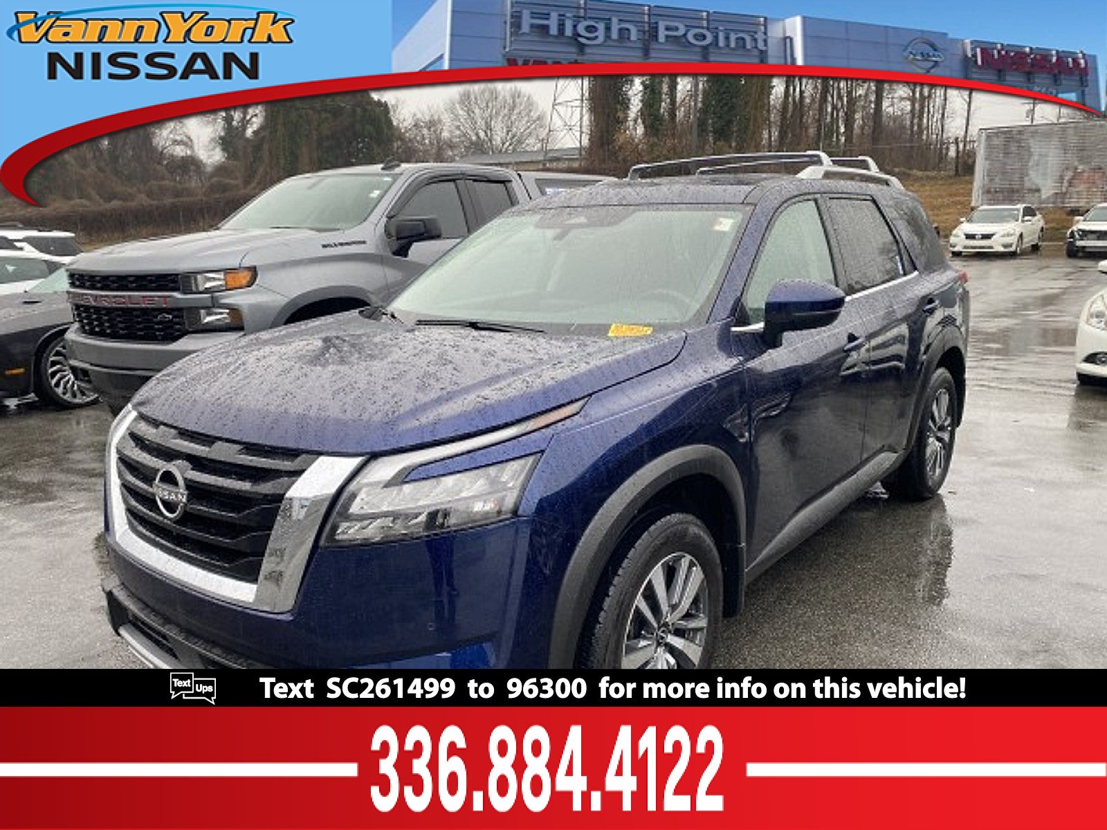 2025 Nissan Pathfinder SL