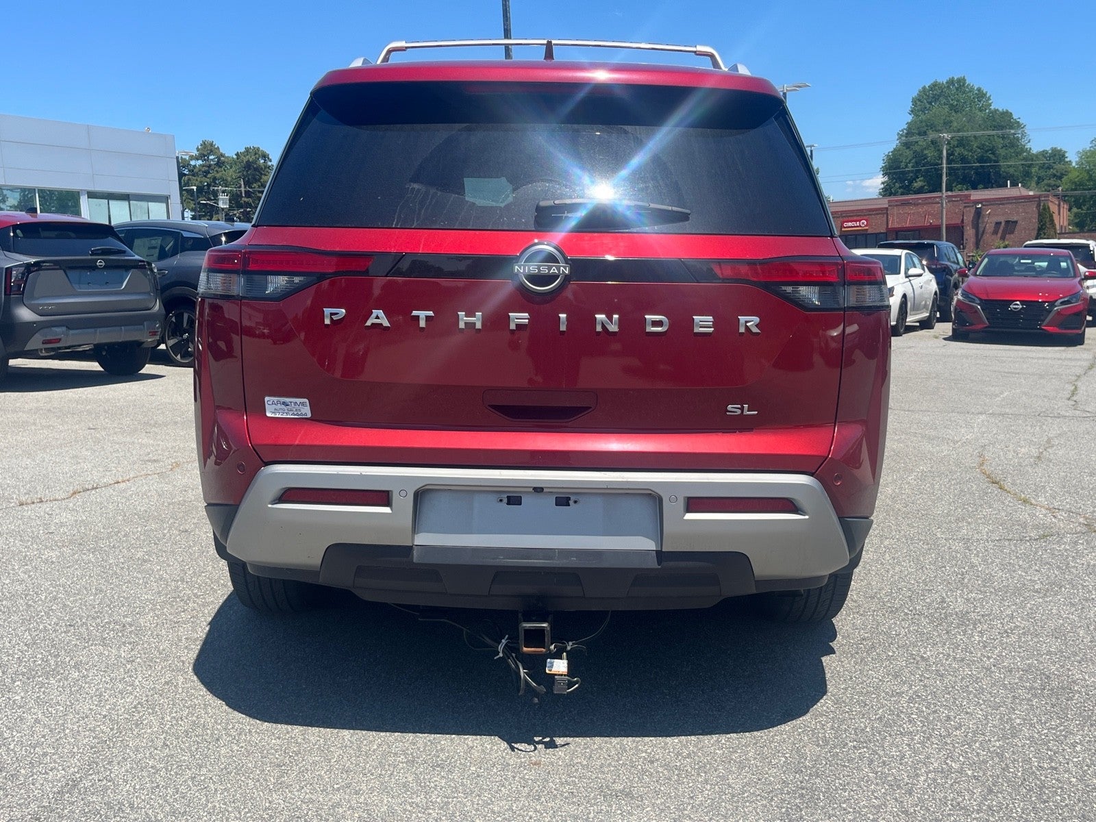 2023 Nissan Pathfinder SL