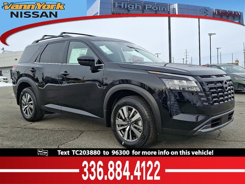 2026 Nissan Pathfinder SL