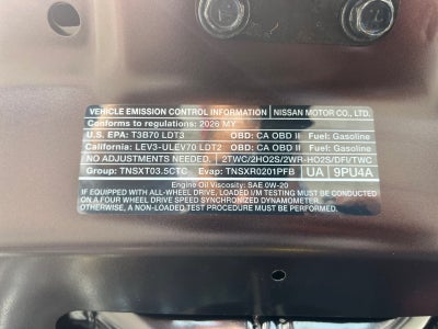 2026 Nissan Pathfinder SL