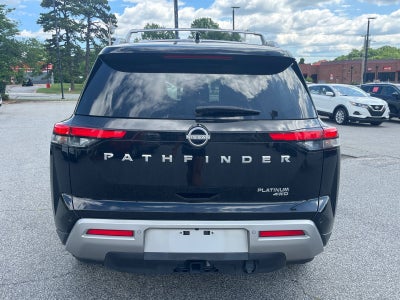 2023 Nissan Pathfinder Platinum
