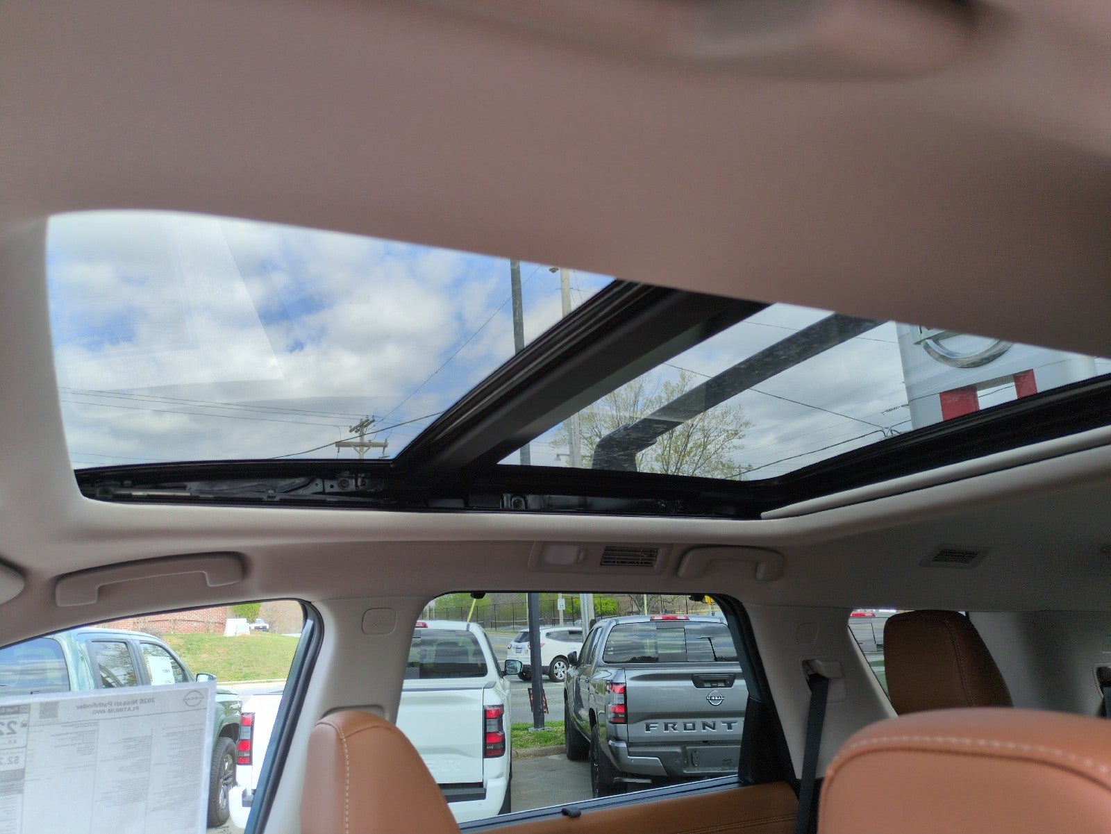 2026 Nissan Pathfinder Platinum