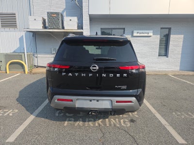 2022 Nissan Pathfinder Platinum