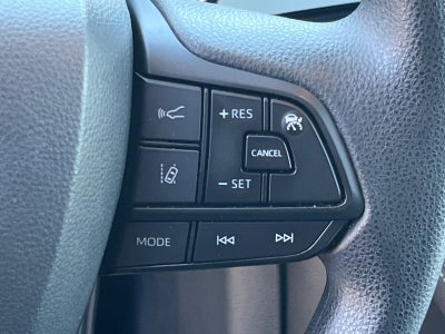2025 Toyota Sienna LE