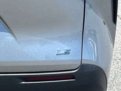 2025 Toyota Sienna LE