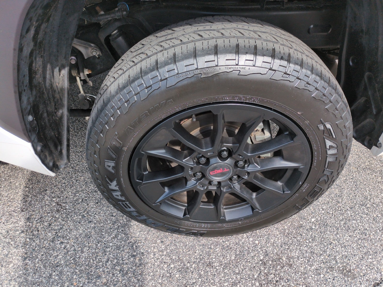 2024 Toyota Tundra 4WD SR5