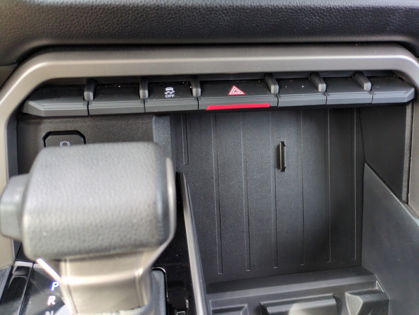 2024 Toyota Tundra 4WD SR5