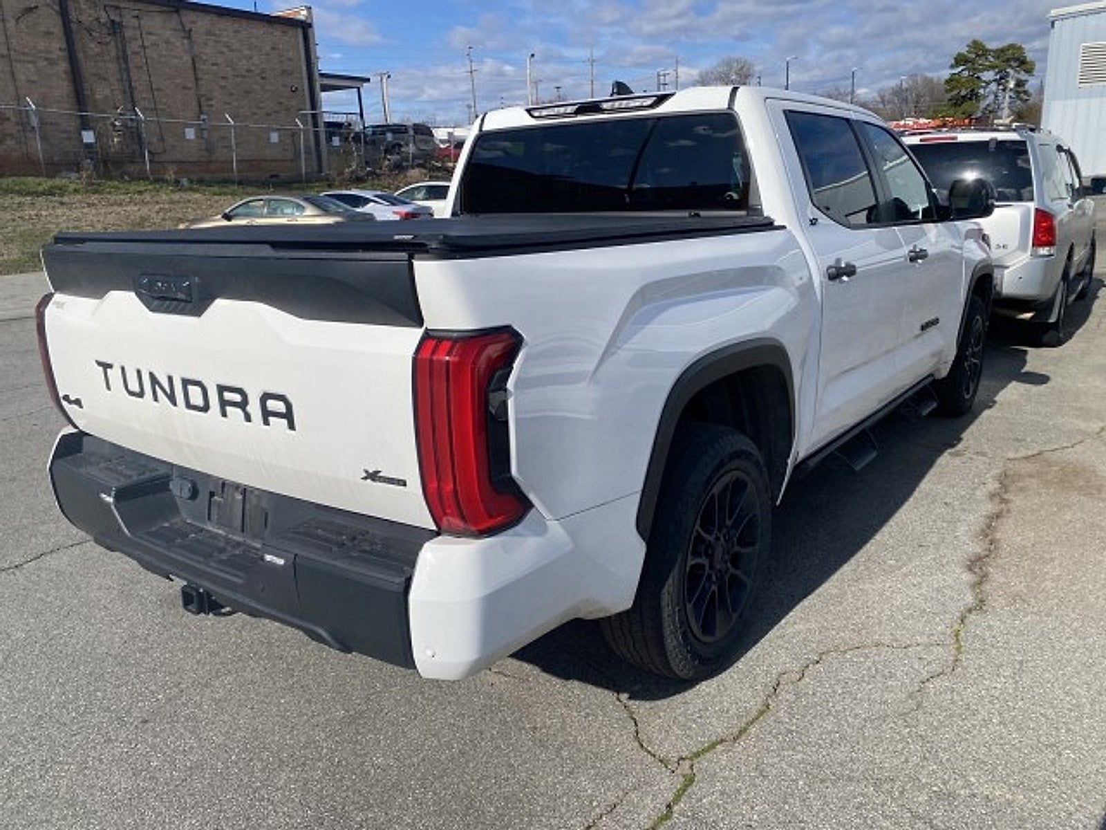 2024 Toyota Tundra 4WD SR5