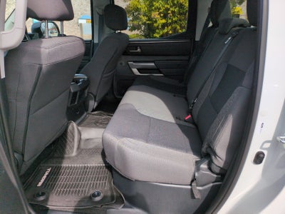 2024 Toyota Tundra 4WD SR5