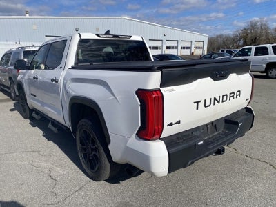 2024 Toyota Tundra 4WD SR5
