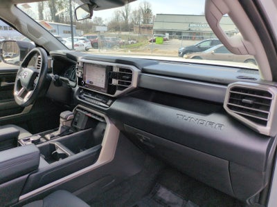 2024 Toyota Tundra 4WD SR5