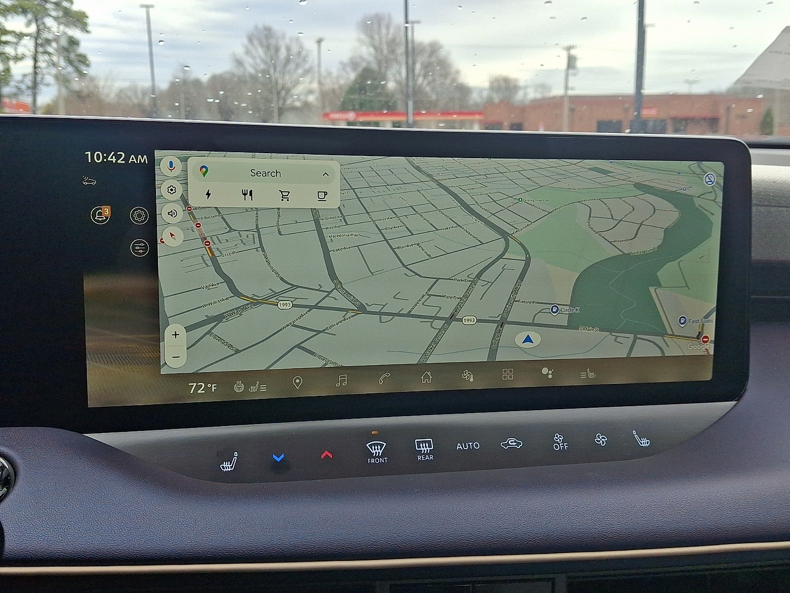 2026 Nissan LEAF Platinum+