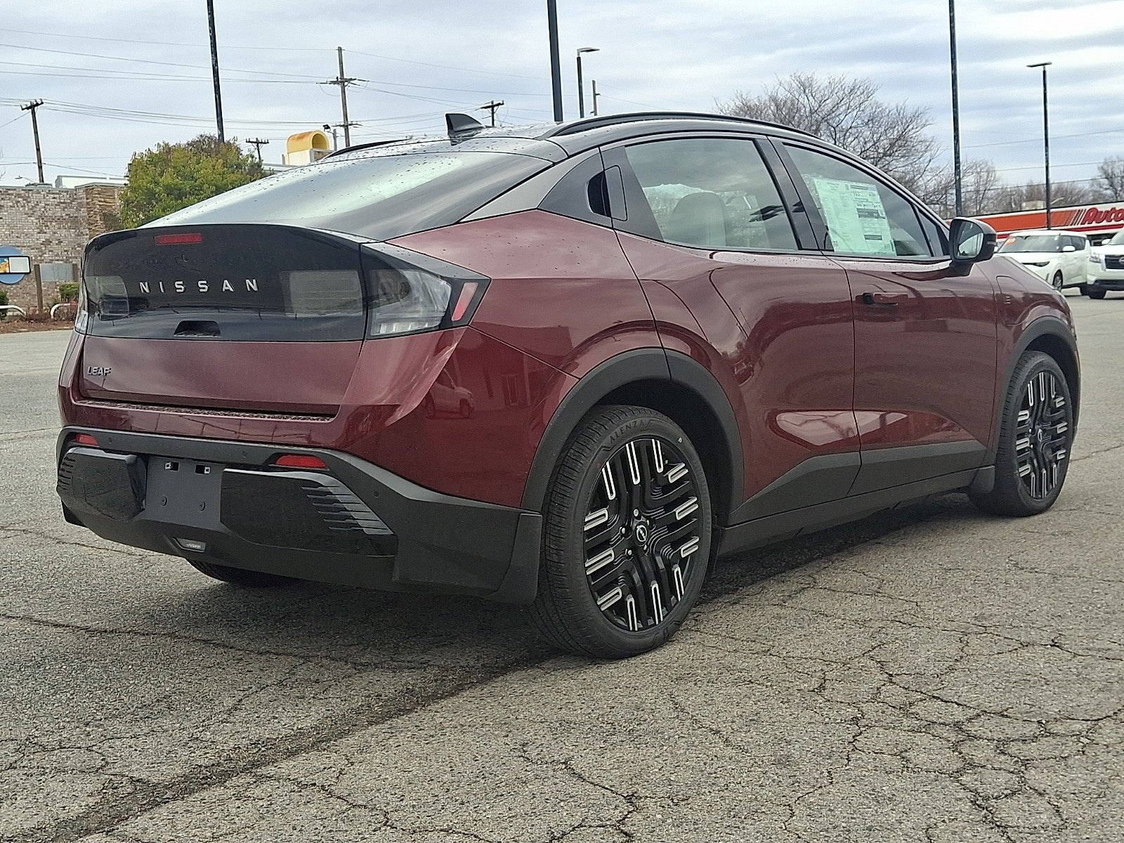 2026 Nissan LEAF Platinum+