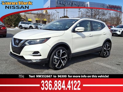 2022 Nissan Rogue Sport SL