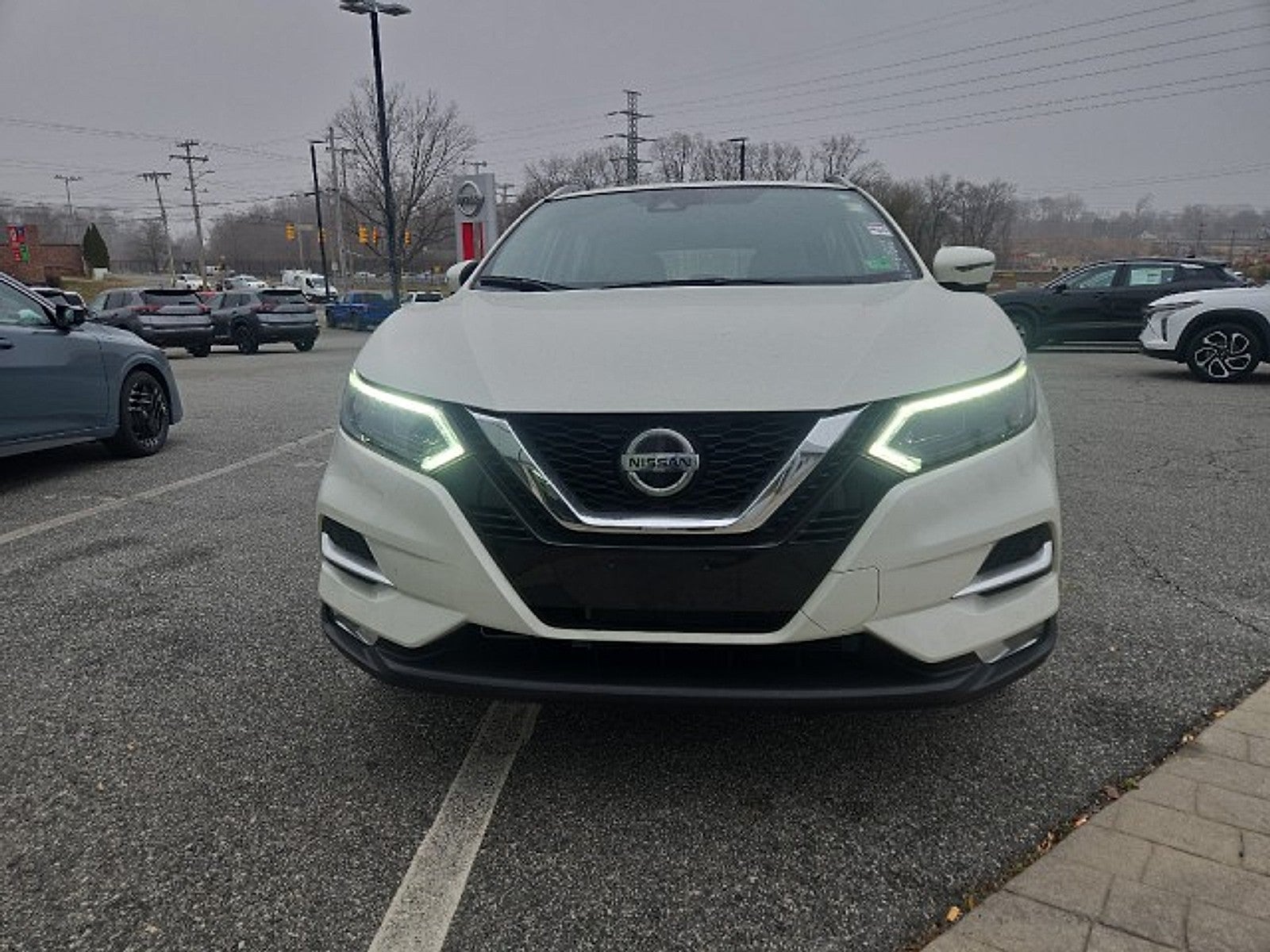 2022 Nissan Rogue Sport SL
