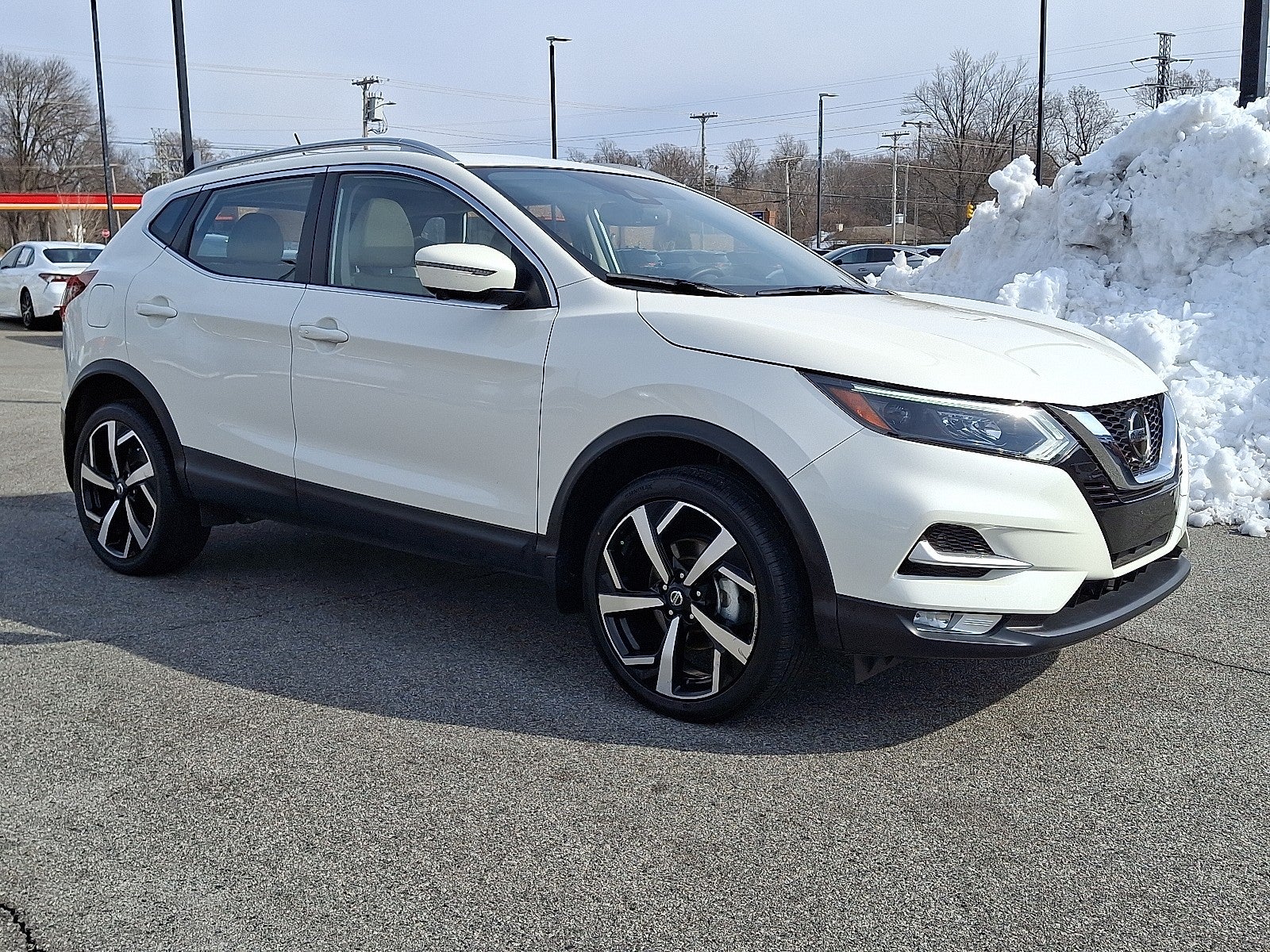 2022 Nissan Rogue Sport SL