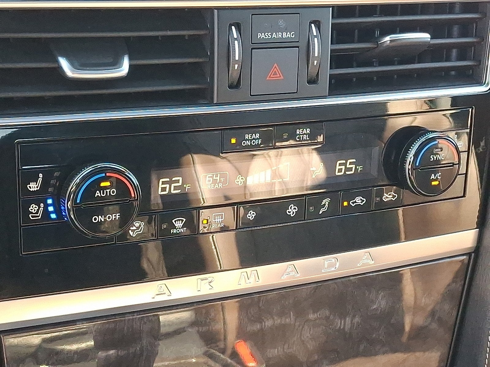 2023 Nissan Armada Platinum