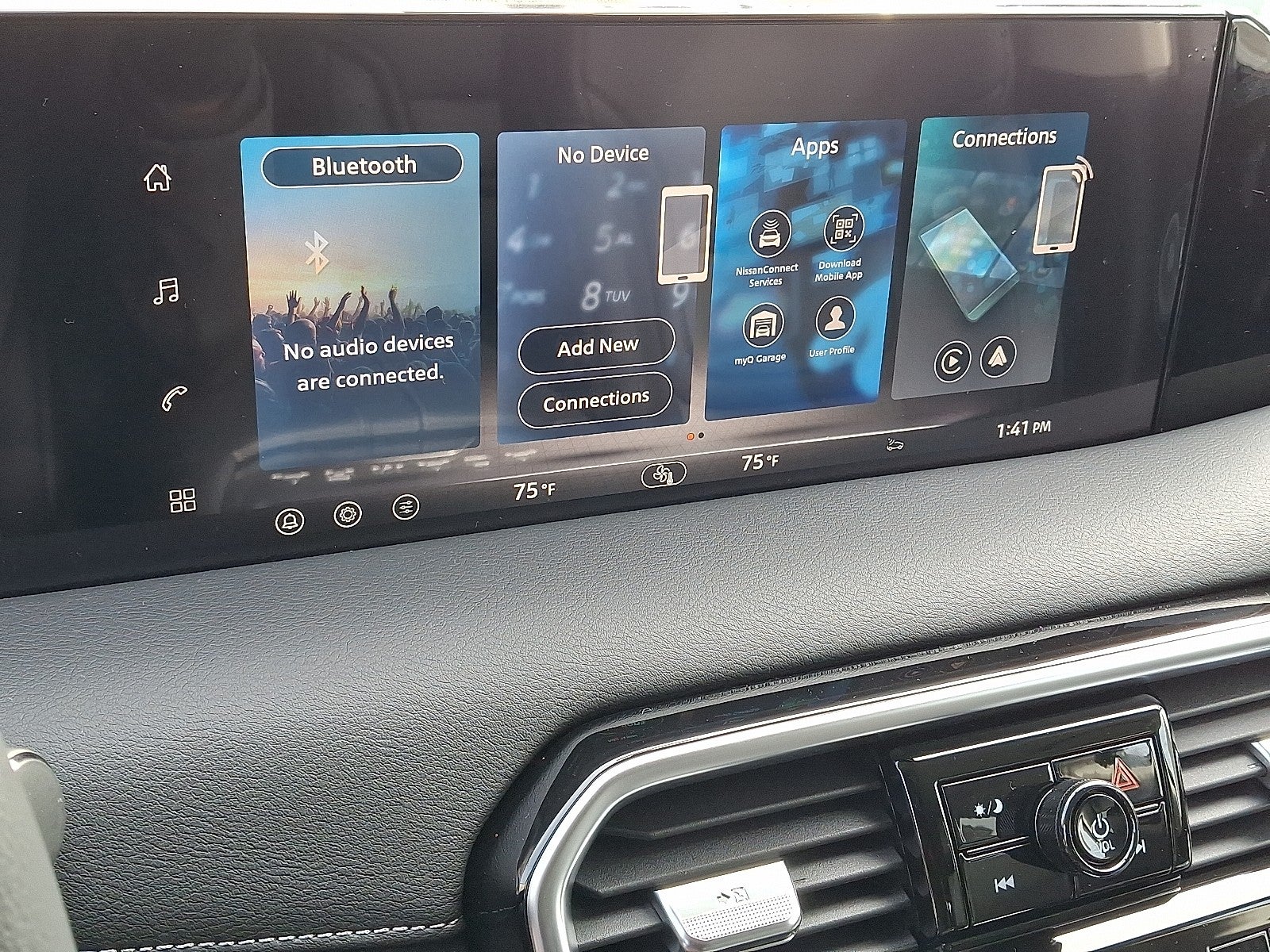 2026 Nissan Armada SV