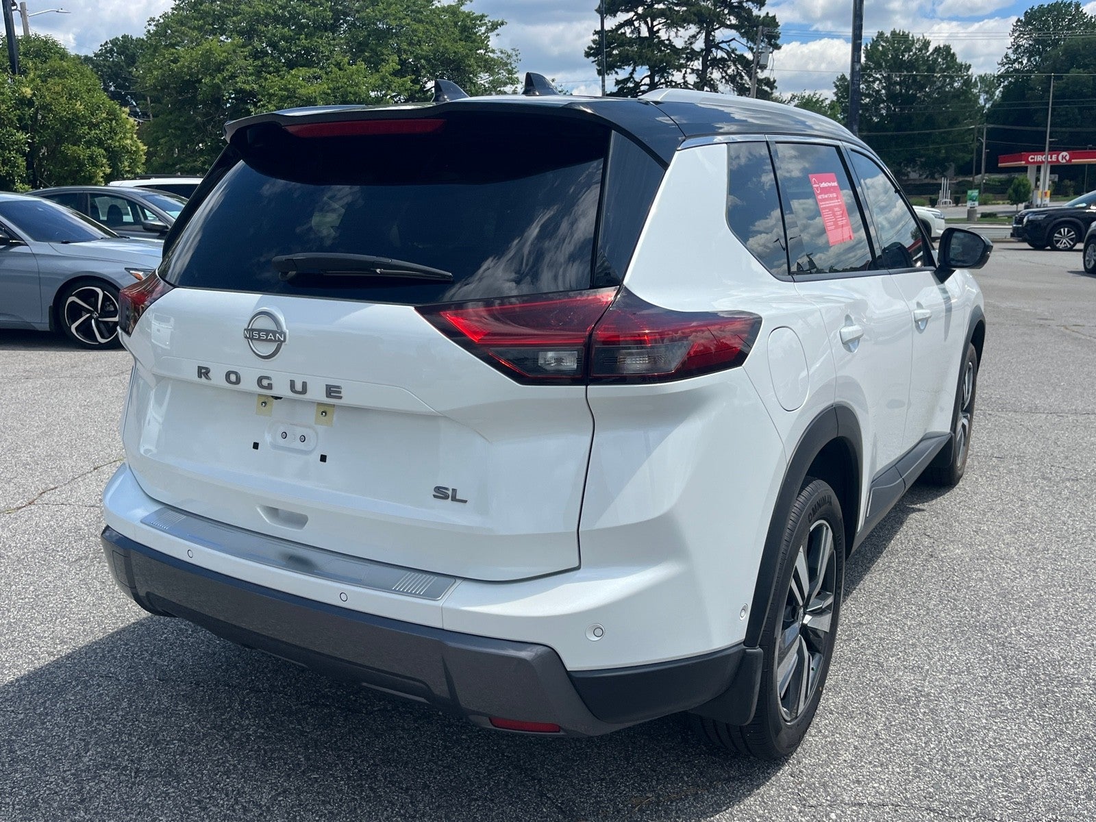 2025 Nissan Rogue SL