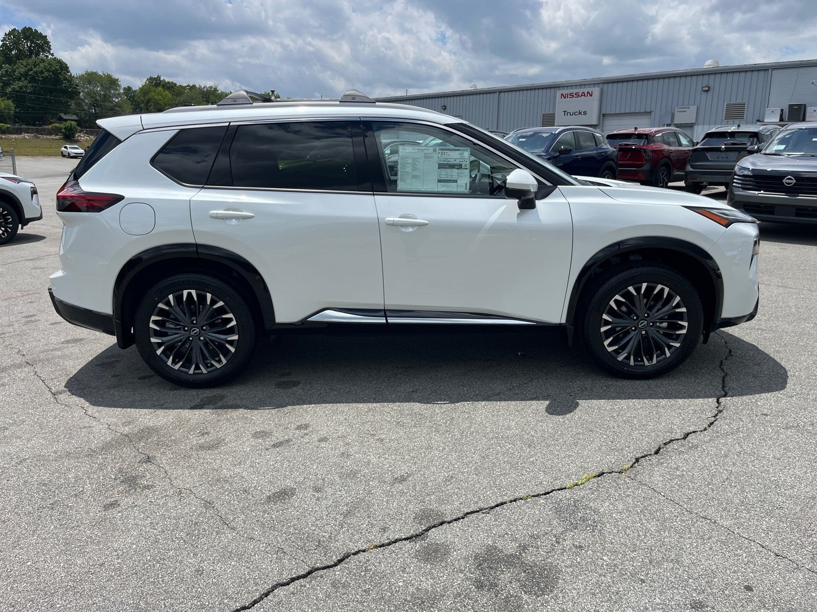 2026 Nissan Rogue Platinum