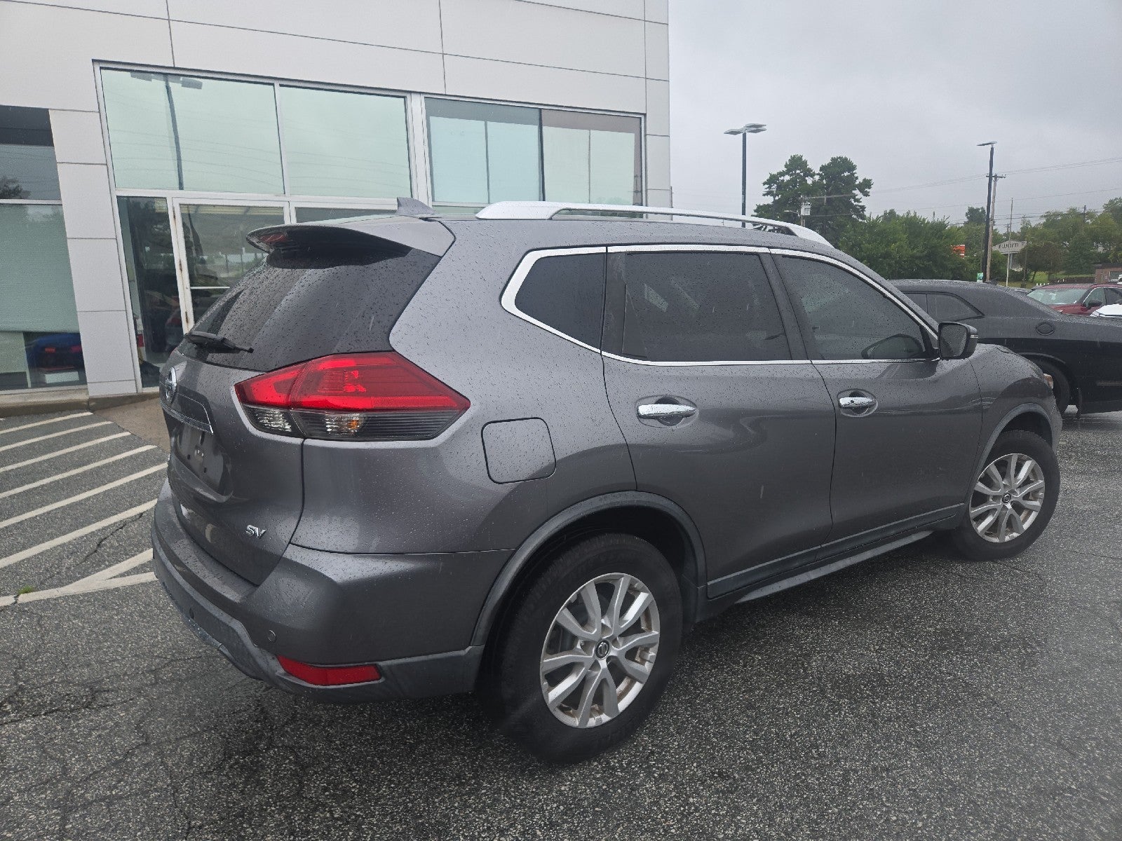 2020 Nissan Rogue SV