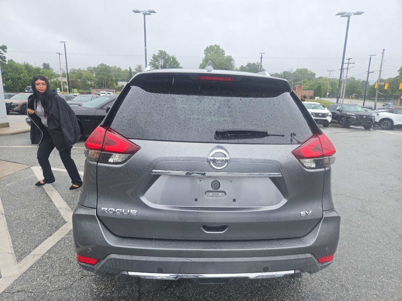 2020 Nissan Rogue SV