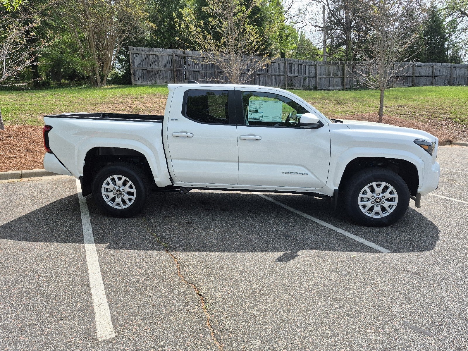 2026 Toyota Tacoma 2WD 2WD DOUBLE SR5 5'