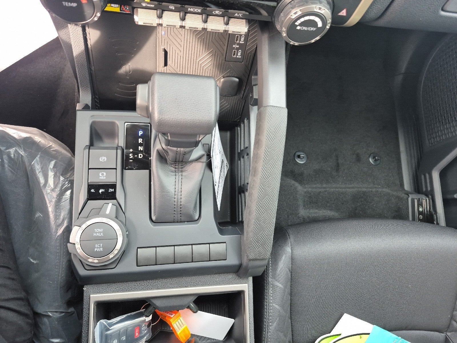 2026 Toyota Tacoma 4WD 4WD DOUBLE SR5 5'